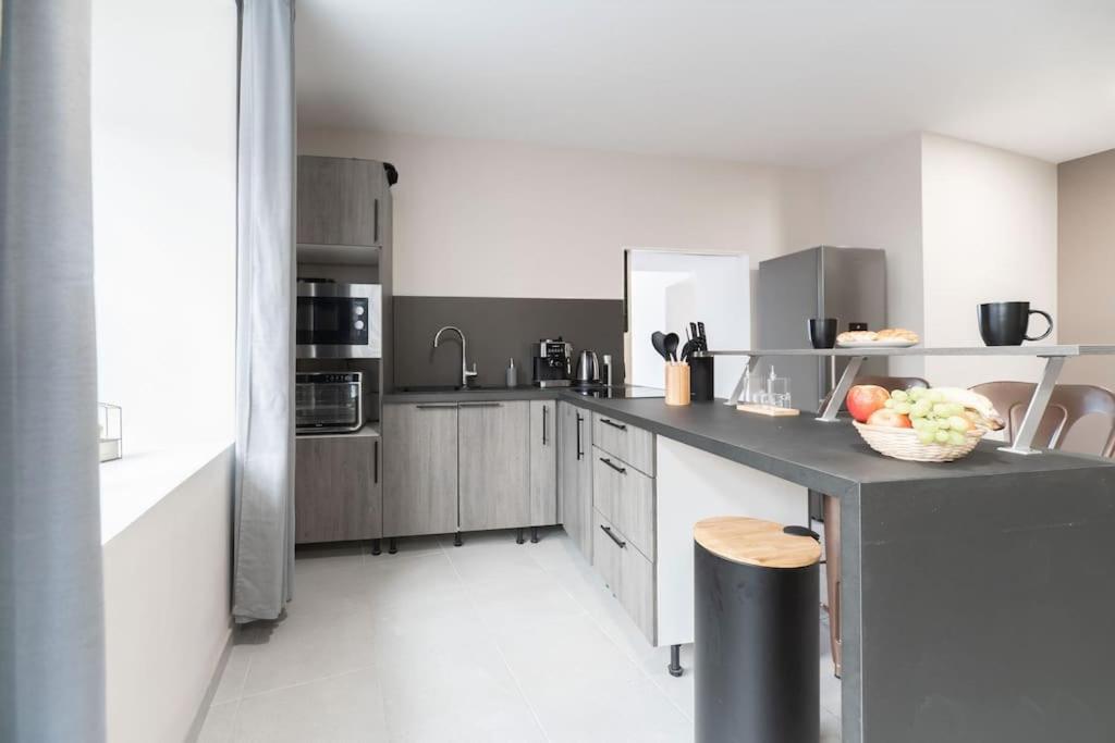 #Fer Rever 63# Spa # Thiers Exteriör bild